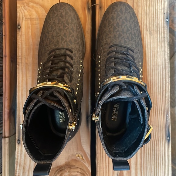 MICHAEL MICHAEL KORS RORY BOOT - Picture 4 of 6